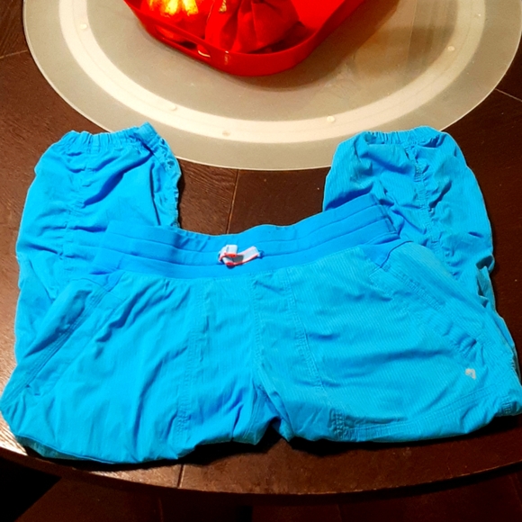 Ivivva Girls Crop Pants size 14 - Picture 1 of 6